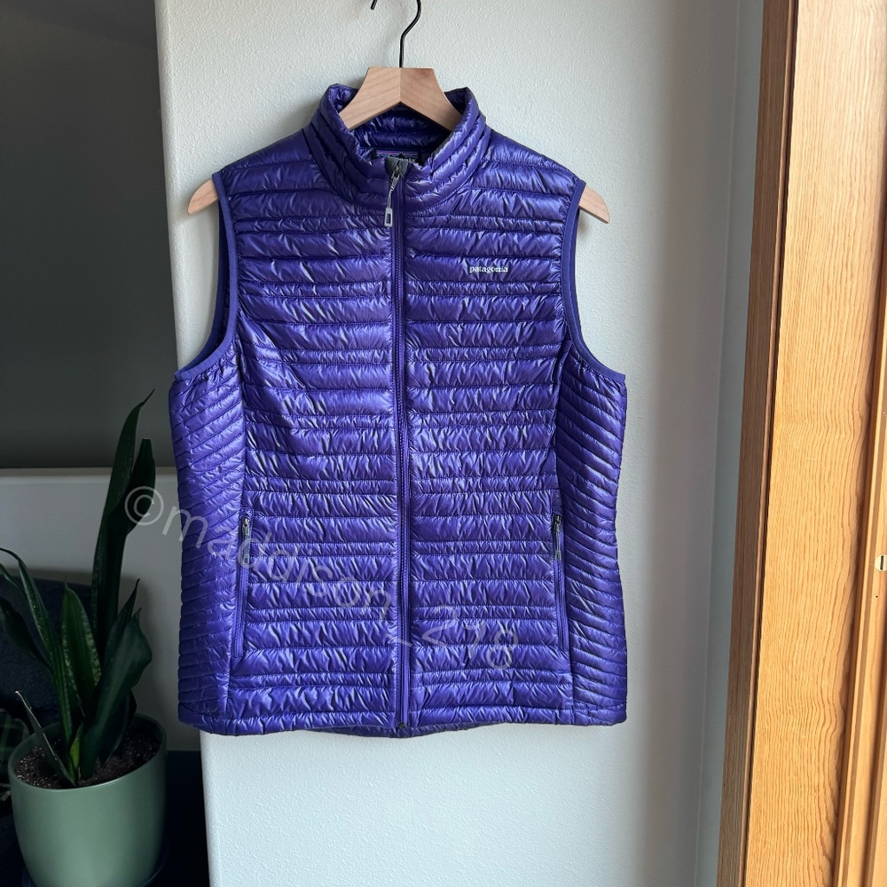 Patagonia Ultralight Down Vest Concord Purple Large 800-fill-power Goosedown L - Picture 4 of 13